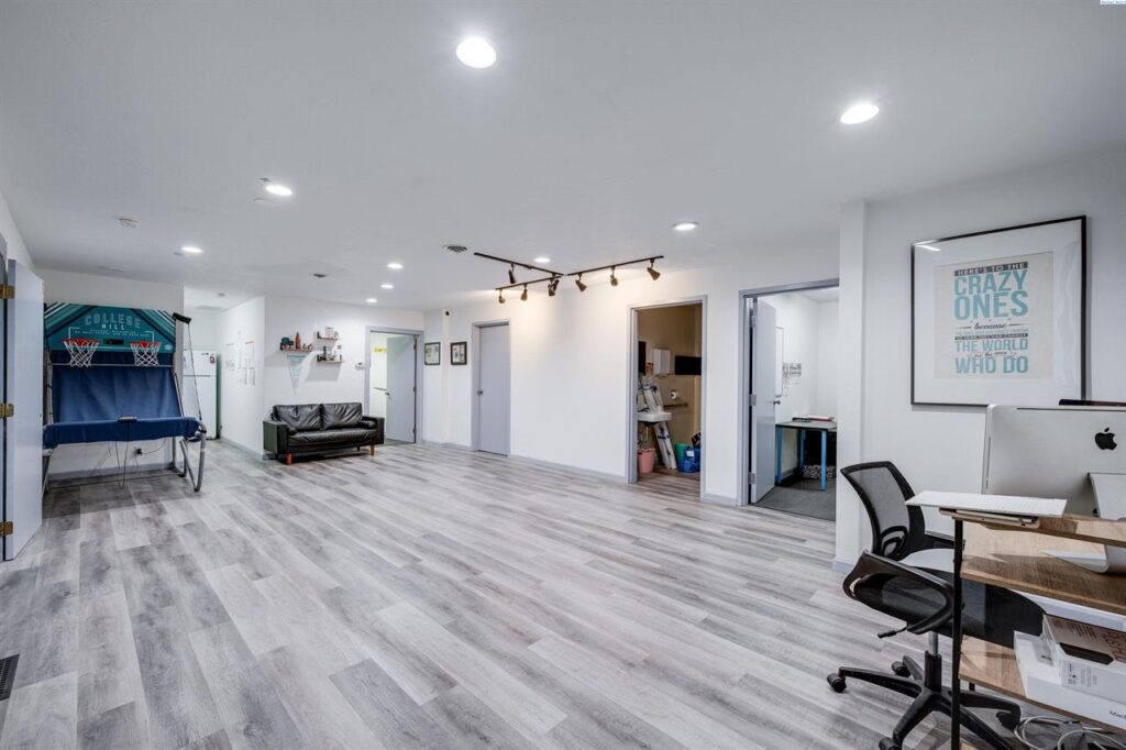 283447-a6dad831-8935-44ea-93cb-600f8ae8eda0