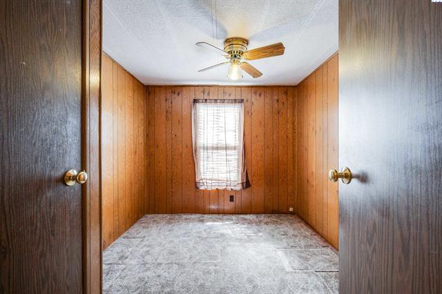 290248-63FC6AB5-BB15-4920-855C-C470E0456148