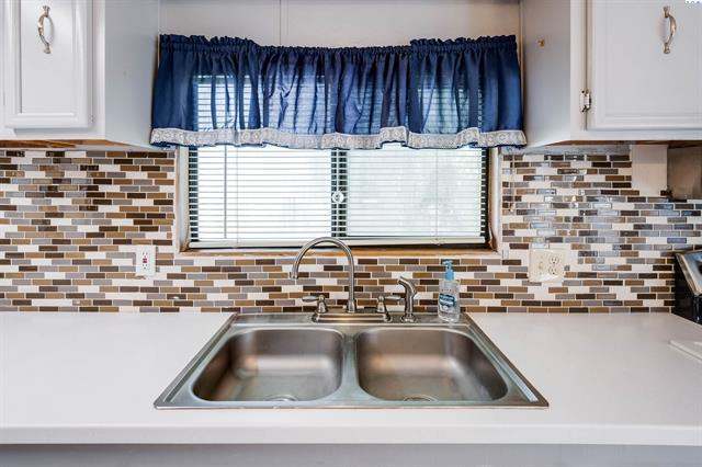 290248-7C6CE38A-FE42-4FD3-84B4-EEC5DF28249D