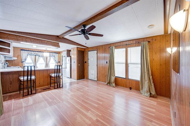 290248-91A02C72-B6FC-49D4-B087-951E14A9A6EB