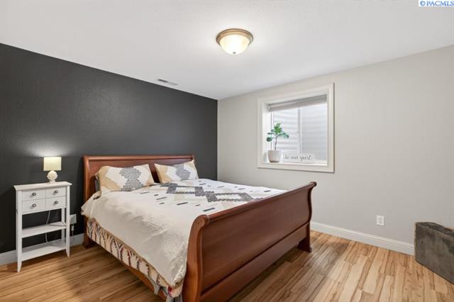 291745-bce27db1-2867-4aa9-962b-5b7a6e92ee66