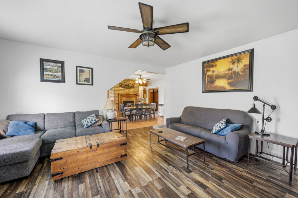 INT-4
