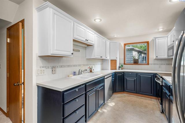 295095-dc232ba6-42f4-4bd7-ab3e-2fc79a4980bd