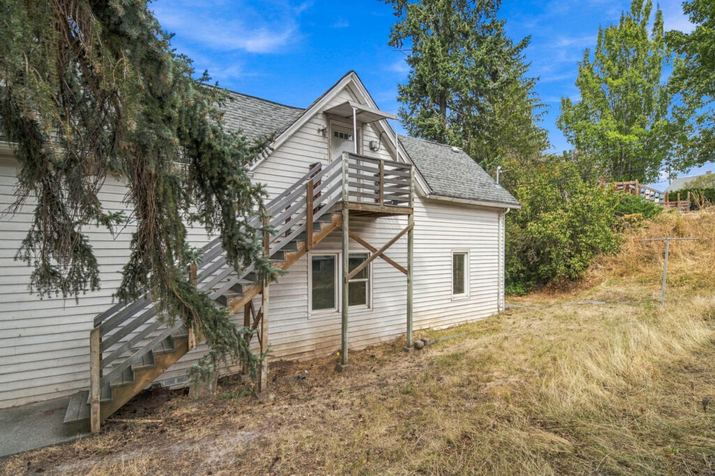P1289367